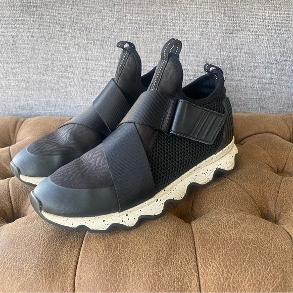Sorel Shoes - Sorel Kinetic Black Sneakers 8